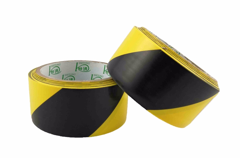 Výstražná lepící páska žlutá/černá 4,8cm x 20m 6ks/bal